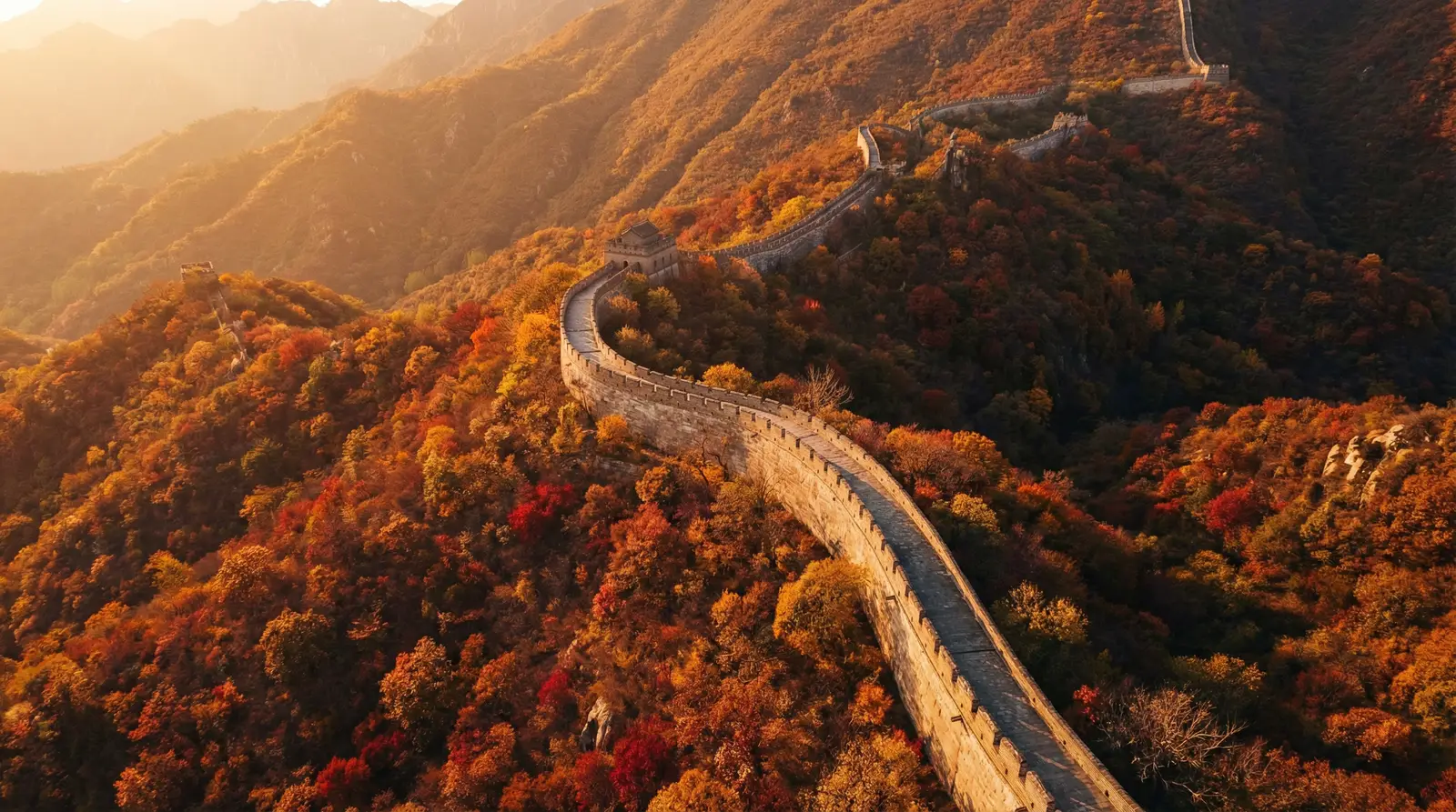 秘密入口加载中 秋日长城航拍全景